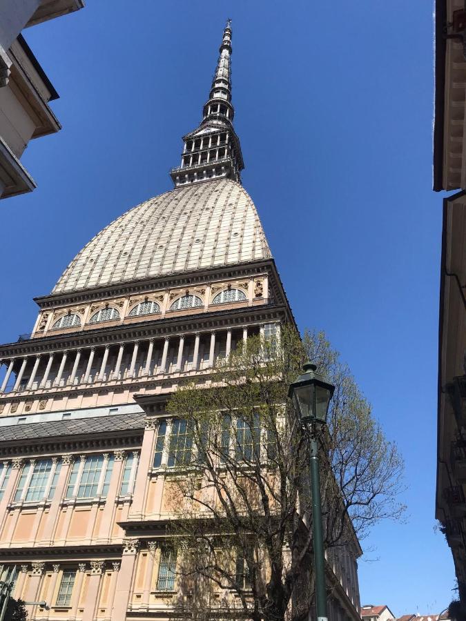 Appartement Acadamis - Piu Mole Di Cosi à Turin Extérieur photo